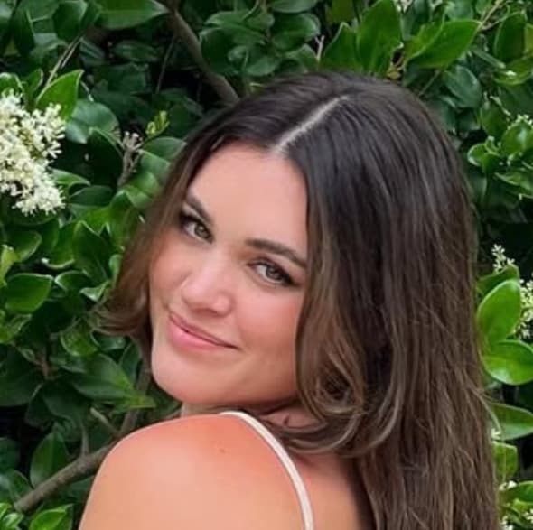 Sara Profile
